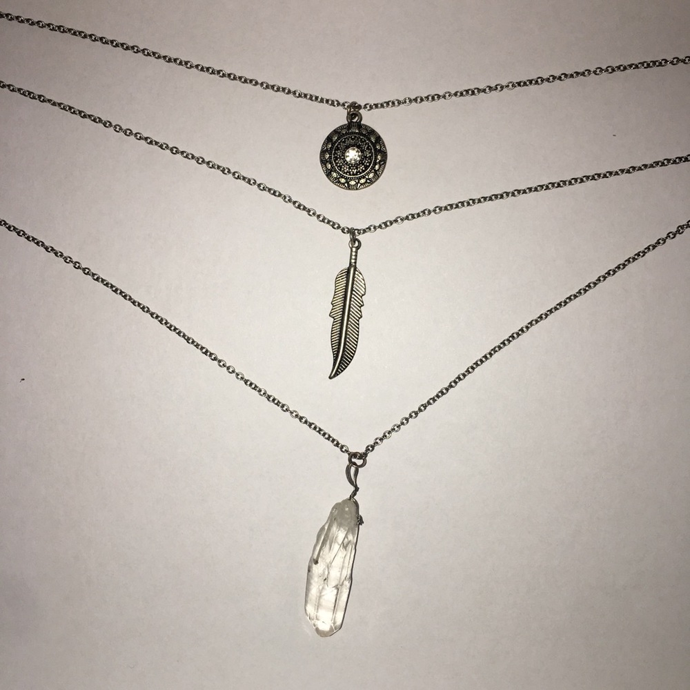 Rock and crystal necklaces! - Picture 4 of 6